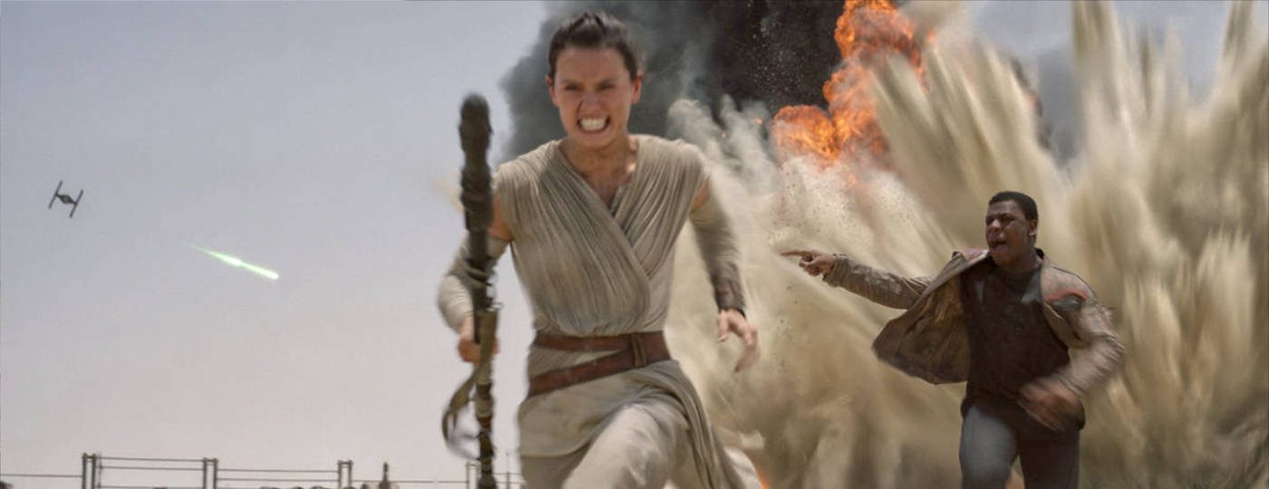 Vielfältige Star Wars-Charaktere: Rey und Finn auf der Flucht